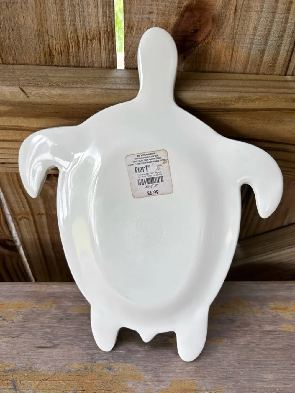 Pier 1 Imports Speedy The Turtle Melamine Snack / Dessert Plate